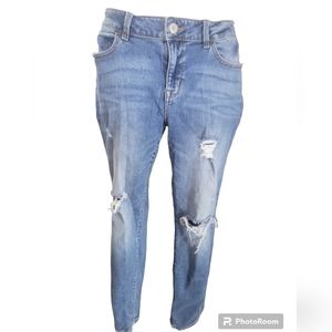 Maurices distress jeans